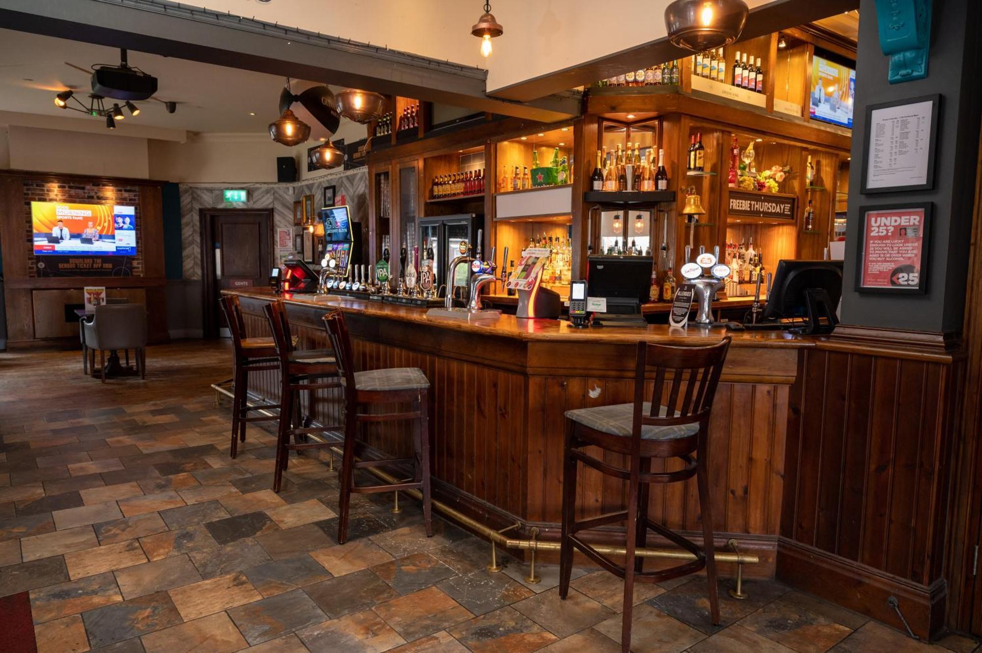 The Fernhurst By Greene King Inns Blackburn  Eksteriør bilde