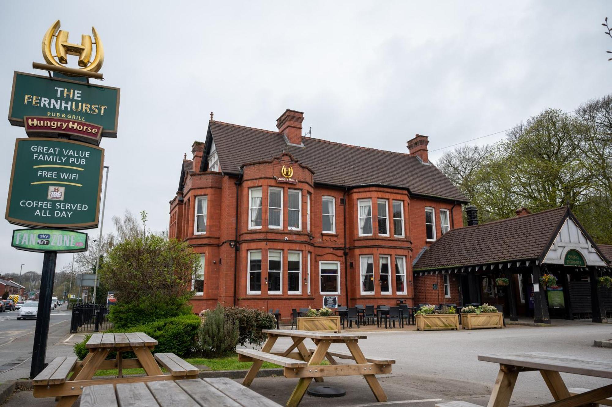 The Fernhurst By Greene King Inns Blackburn  Eksteriør bilde
